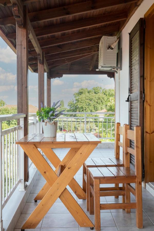 Gravanis Studios Platamonas Bagian luar foto