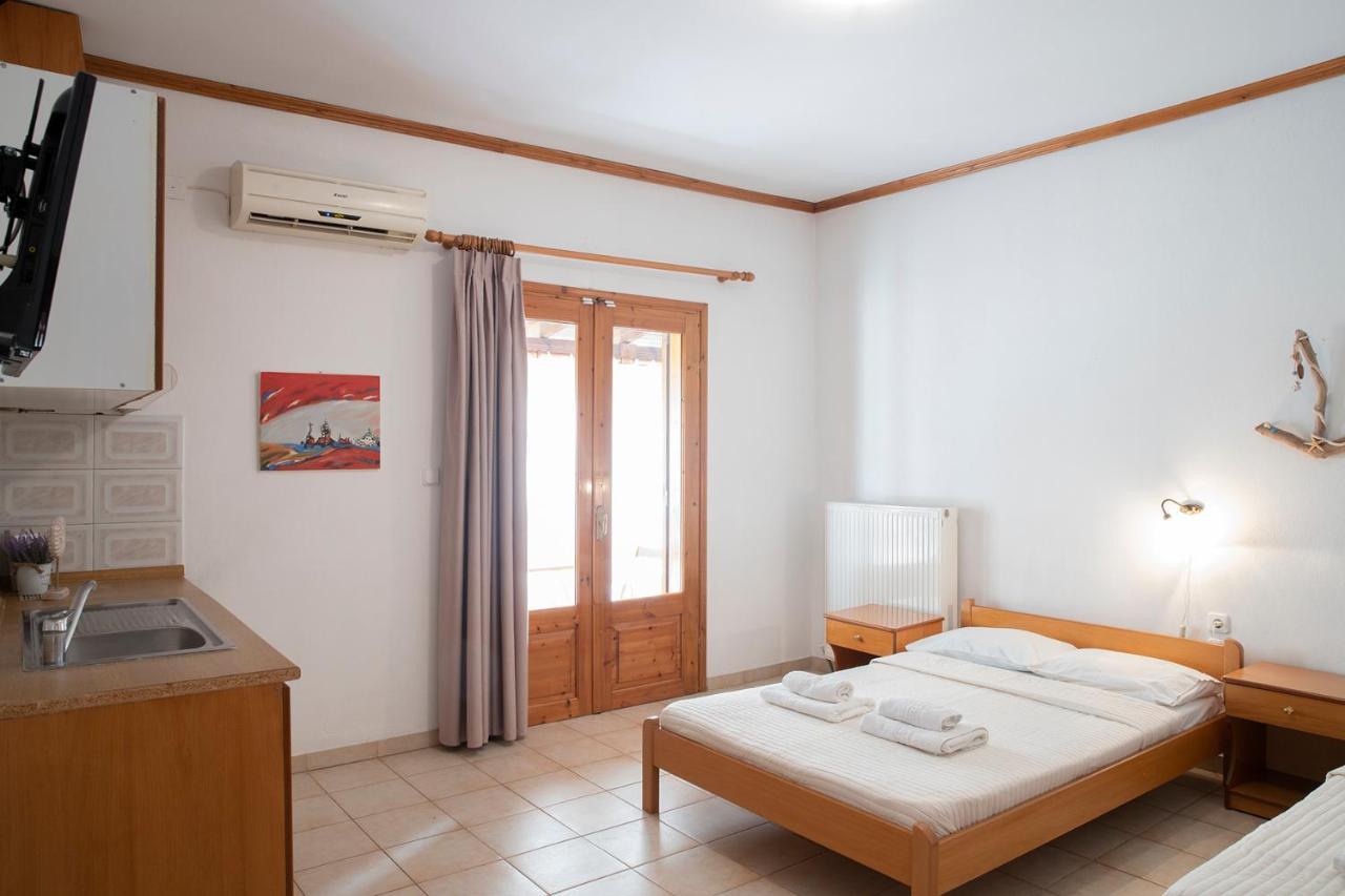 Gravanis Studios Platamonas Bagian luar foto